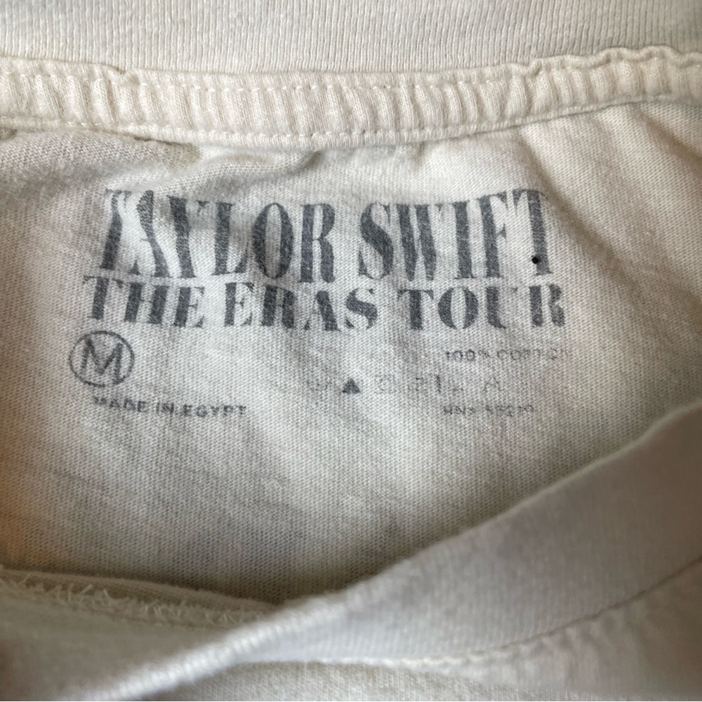 Taylor Swift The Eras Tour Graphic Tee - Black and White - Picture 4 of 8